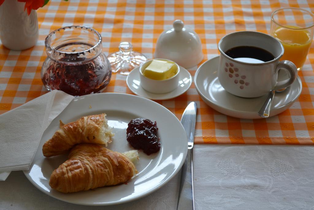 Bed and Breakfast Le Moulin De Lusseau Chef-Boutonne Zewnętrze zdjęcie